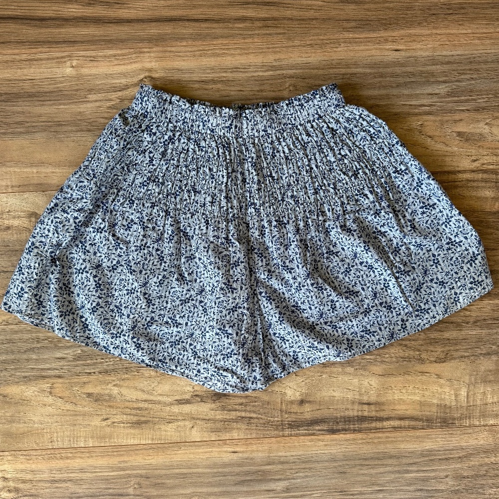 Madewell Smocked Pull-On Shorts in Florentine Floral